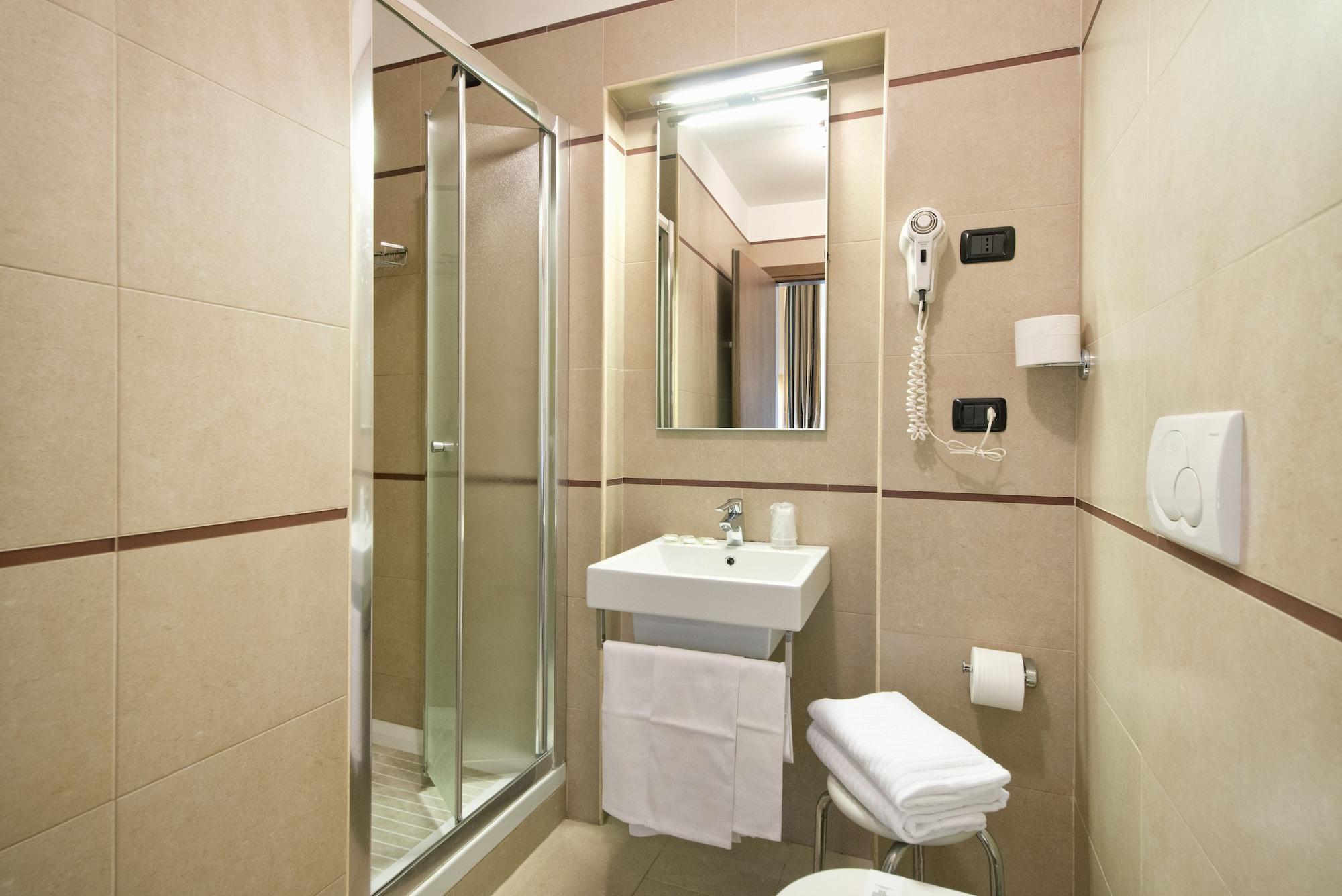 Hotel Marco Polo Рим Екстериор снимка