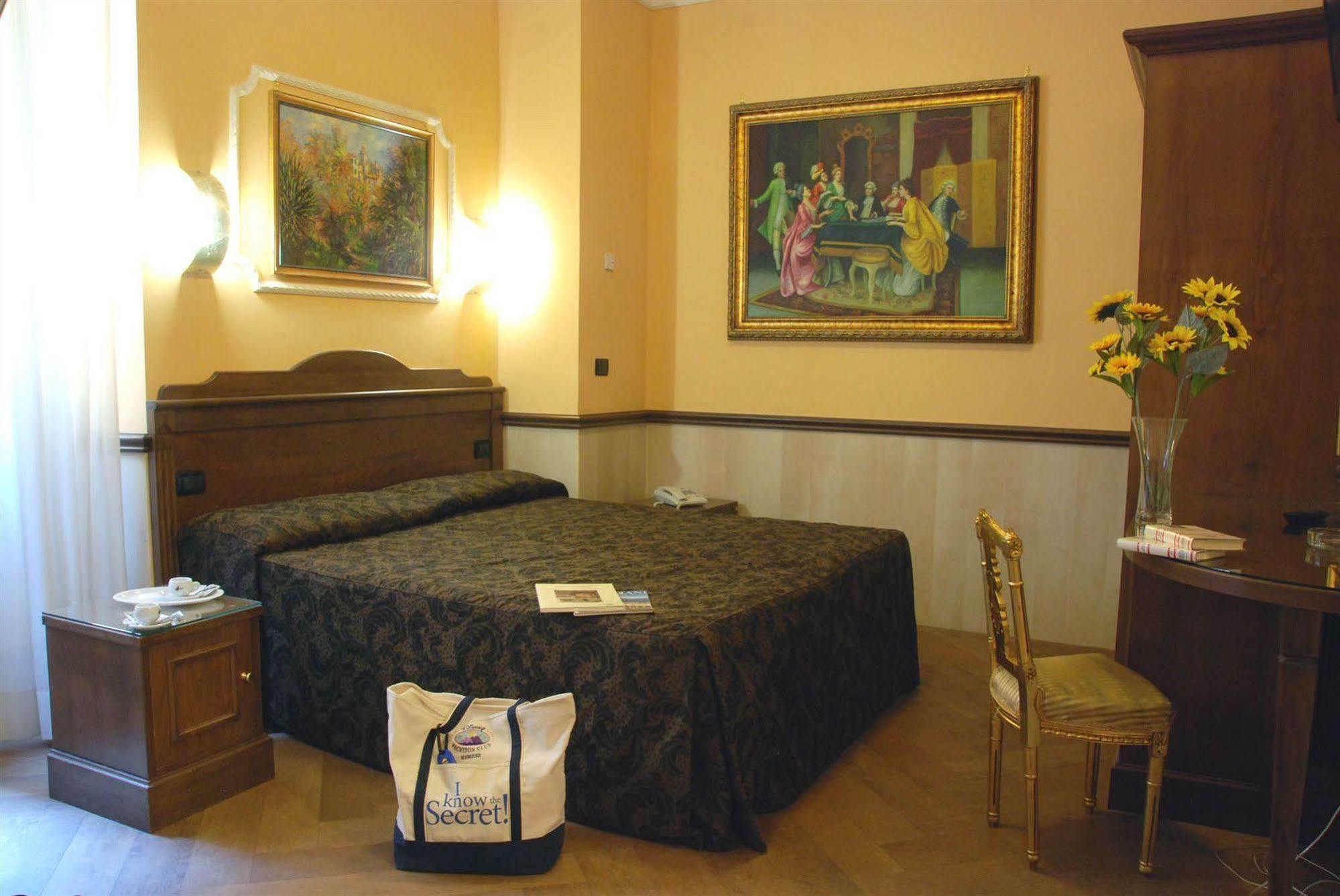 Hotel Marco Polo Рим Екстериор снимка